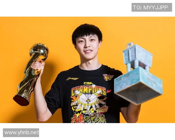 CBA官方：胡明轩&邹阳等入选第17轮最佳阵容